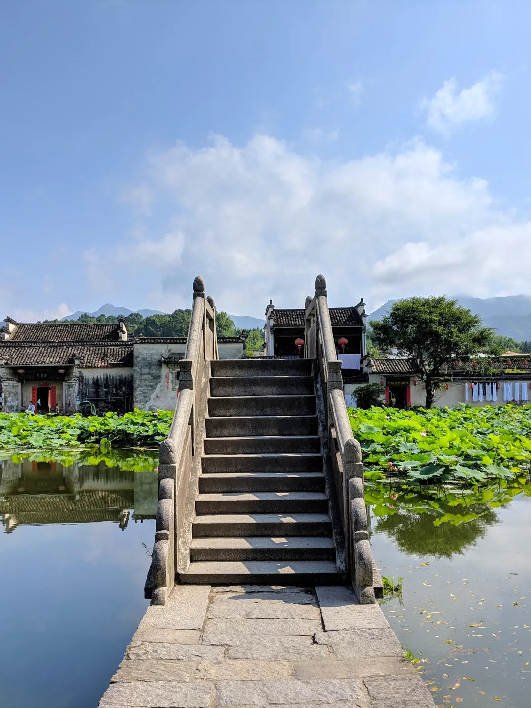 Hongcun painted bridge and waterway