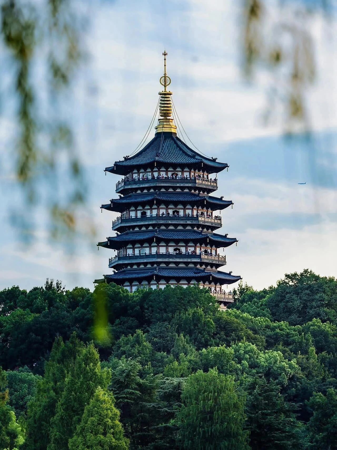 7-Day Shanghai, Hangzhou & Suzhou Cultural Discovery Tour